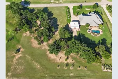 1409 Shadow Lakes Drive, Wills Point, TX 75169 - Photo 4