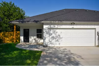 1602 N McDonald Avenue, Decatur, TX 76234 - Photo 2