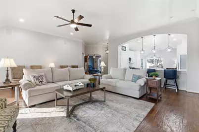 8913 Grandview Drive, Denton, TX 76207 - Photo 8