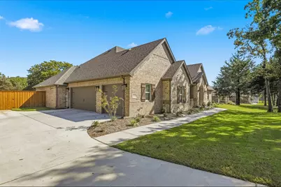 2021 Crystal Palace Boulevard, Alvarado, TX 76009 - Photo 4