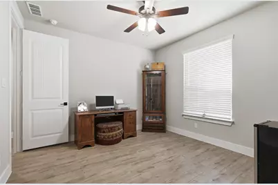 2021 Crystal Palace Boulevard, Alvarado, TX 76009 - Photo 22