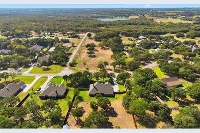 2021 Crystal Palace Boulevard, Alvarado, TX 76009 - Photo 32