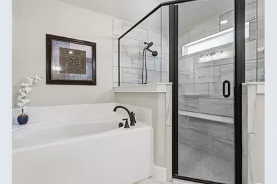 2021 Crystal Palace Boulevard, Alvarado, TX 76009 - Photo 14