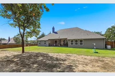 2021 Crystal Palace Boulevard, Alvarado, TX 76009 - Photo 34