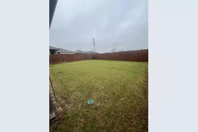 8613 Horseshoe Hill Court, Fort Worth, TX 76131 - Photo 16