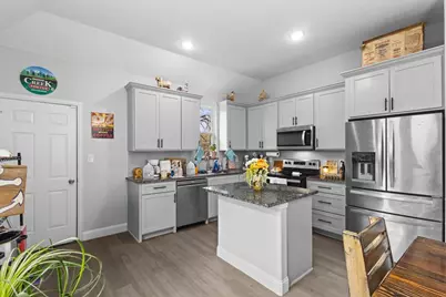 6106 Chickasaw Drive, Mabank, TX 75156 - Photo 8