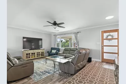 645 Woodcrest Drive, Lakewood Village, TX 75068 - Photo 8