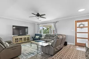 645 Woodcrest Dr, Lakewood Village, TX 75068 - Photo 8