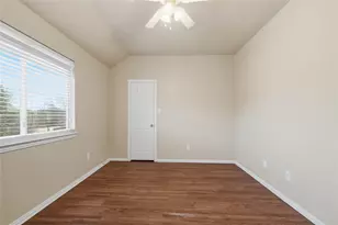 2306 Valley Creek Dr, Garland, TX 75040 - Photo 34