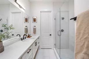 130 Gdn Ct W, Arlington, TX 76013 - Photo 22