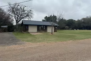 418 County Rd 1627, Clifton, TX 76634 - Photo 4