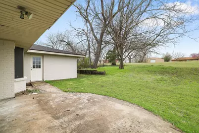 105 Kelsoe Drive, Sherman, TX 75090 - Photo 30
