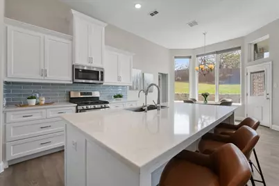 157 Fairweather Drive, Burleson, TX 76028 - Photo 14