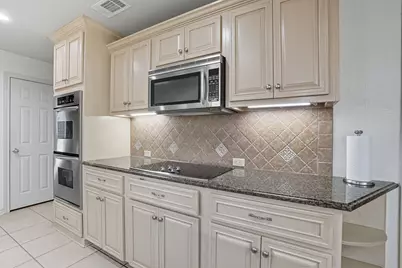 2517 Willowgate Lane, Carrollton, TX 75006 - Photo 12