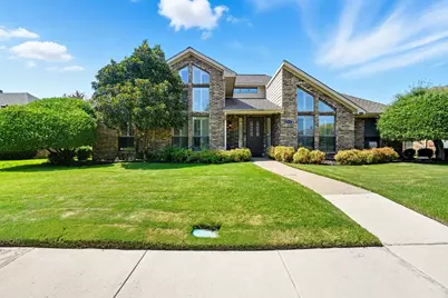 2517 Willowgate Lane, Carrollton, TX 75006 - Photo 2