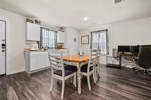 452 Bobbie St, Mabank, TX 75147 - Photo 6