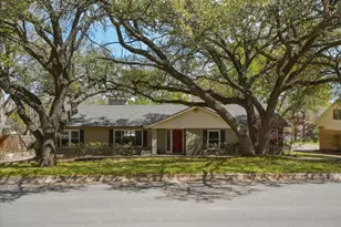 3863 Clayton Rd E, Fort Worth, TX 76116 - Photo 2