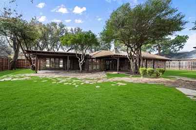 2306 Sunnyvale Road, Grand Prairie, TX 75050 - Photo 28