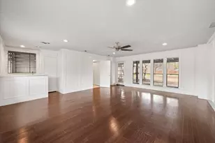 2306 Sunnyvale Rd, Grand Prairie, TX 75050 - Photo 14