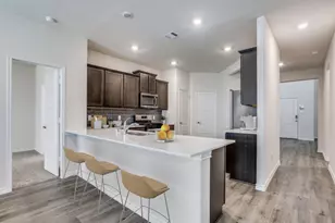 6978 Draper Ln, Garland, TX 75043 - Photo 8