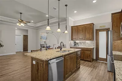 1041 Tex Lane, Springtown, TX 76082 - Photo 16