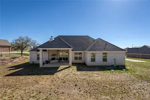 1041 Tex Ln, Springtown, TX 76082 - Photo 34