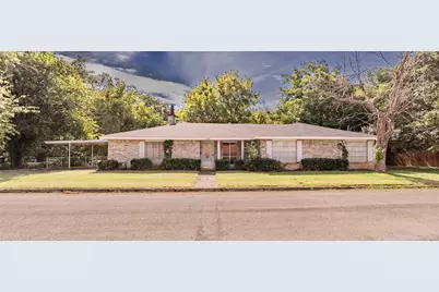 1103 Miller Street, Bowie, TX 76230 - Photo 30