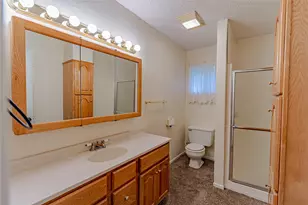 1103 Miller St, Bowie, TX 76230 - Photo 22