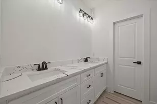 3508 Washington St, Greenville, TX 75401 - Photo 16