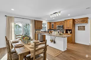 204 N 3rd St, Celeste, TX 75423 - Photo 10