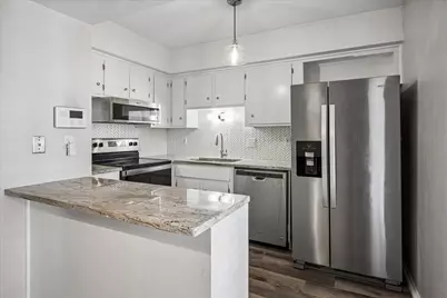 5226 Fleetwood Oaks Avenue #214, Dallas, TX 75235 - Photo 6