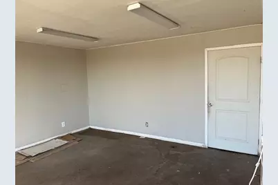 820 Tx-101, Sunset, TX 76270 - Photo 8