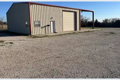 820 Tx-101, Sunset, TX 76270 - Photo 4