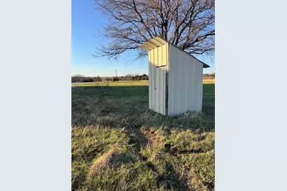 820 Tx-101, Sunset, TX 76270 - Photo 12