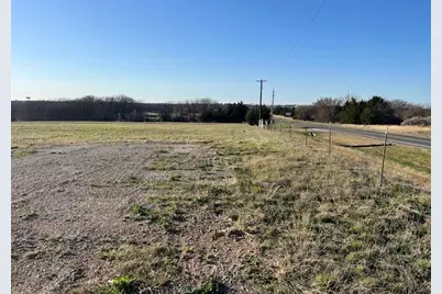 820 Tx-101, Sunset, TX 76270 - Photo 2