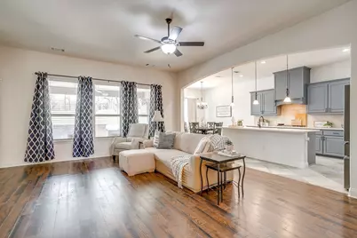 125 Fairweather Drive, Burleson, TX 76028 - Photo 12