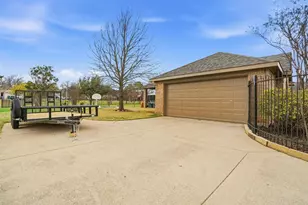 4008 Glenwood Dr, Joshua, TX 76058 - Photo 6