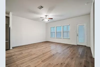 1509 Blossom Court Drive, Princeton, TX 75407 - Photo 8