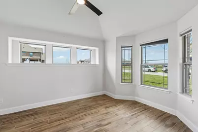 708 Olivia Lane, Collinsville, TX 76233 - Photo 2