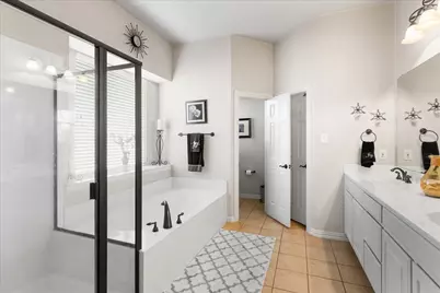 8402 Pecan Creek Drive, Arlington, TX 76001 - Photo 16