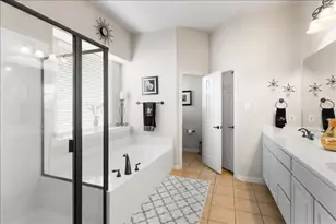 8402 Pecan Creek Dr, Arlington, TX 76001 - Photo 16