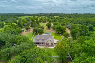 1615 Sanger Dr, Springtown, TX 76082 - Photo 1