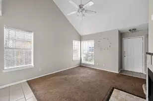 6611 Olivewood Dr, Arlington, TX 76001 - Photo 6