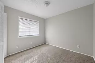 6611 Olivewood Dr, Arlington, TX 76001 - Photo 16