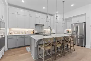 1748 Boxwood Row Dr, Aubrey, TX 76227 - Photo 2