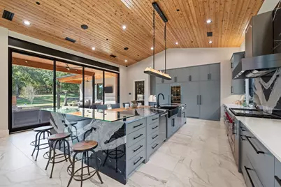 916 Dove Creek Court, Bartonville, TX 76226 - Photo 8