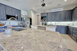 451 Land of Goshen Dr, Springtown, TX 76082 - Photo 12