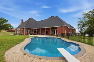 451 Land of Goshen Dr, Springtown, TX 76082 - Photo 32
