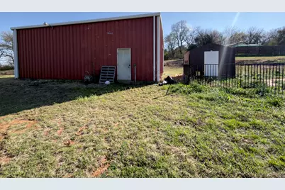 451 Land Of Goshen Drive, Springtown, TX 76082 - Photo 20