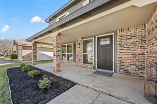 4128 Staghorn Cir S, Fort Worth, TX 76137 - Photo 4